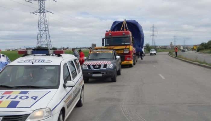 Trafic BLOCAT marţi, în nordul judeţului Prahova, din cauza unui transport agabaritic