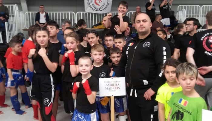 AMBIŢIA de a câştiga medalii. Aur în Capitală la kungfu