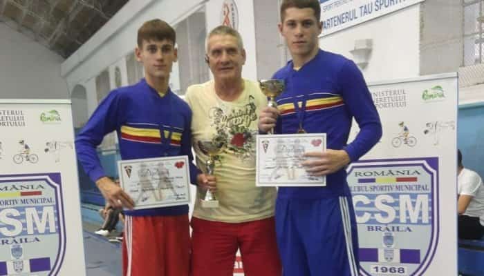 Boxerii Iulian Dumitrescu şi Marian Ghinoiu au devenit campioni naţionali