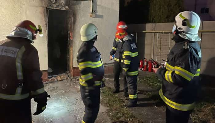 Incendiu la secția Boli Infecțioase a Spitalului Județean Ploiești, unde sunt tratați bolnavi Covid // Din primele informații, doi pacienți au murit // Plan roșu de intervenție UPDATE