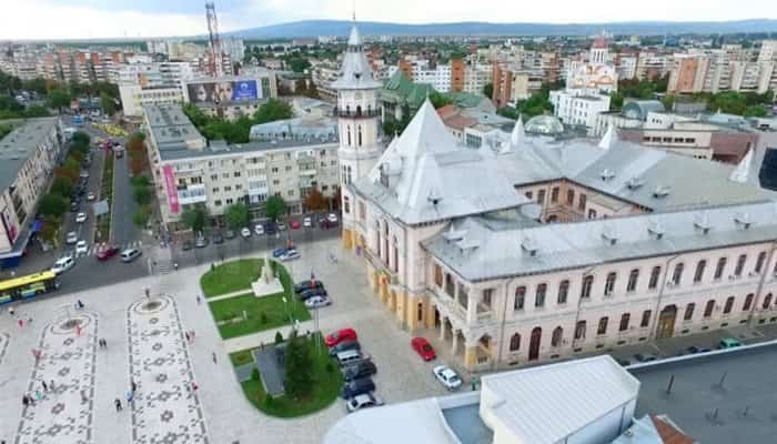 Bani din Fondul de rezervă, pentru CJ Buzău și municipiul Buzău