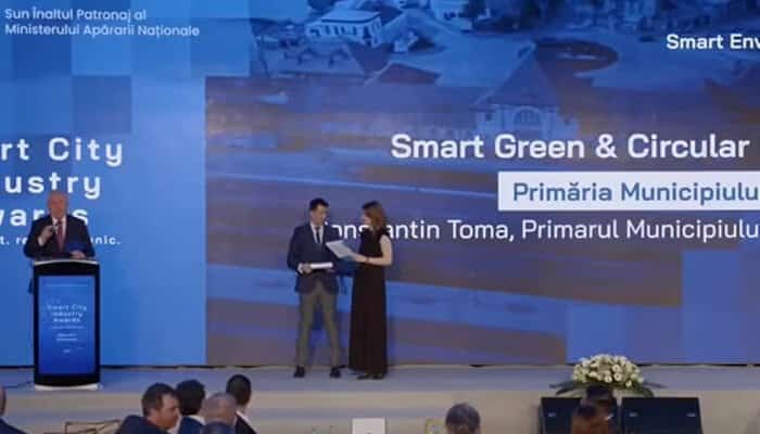 VIDEO Buzăul, cel mai premiat oraș la Gala Industriei Smart City
