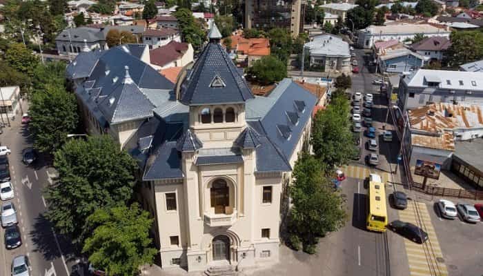 Elena Udrea a depus plângere la Judecătoria Ploiești, împotriva regimului de detenție