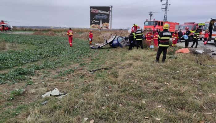 Doi bărbați și-au pierdut viața în accidentul mortal de pe DN1. Un tânăr de 22 de ani a fost dus la spital