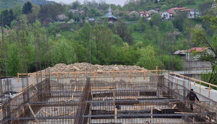 O nouă grădiniţă se construieşte în Valea Doftanei, cu bani de la Ministerul Educaţiei