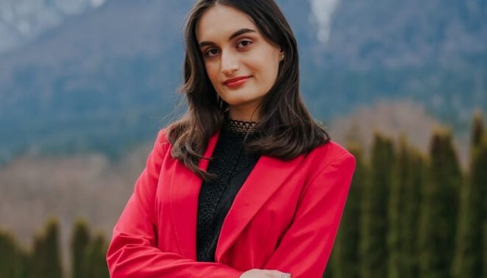 BACALAUREAT 2023. Diana este "un exemplu de voință și dovada că se poate". Cum își va aminti fosta ei dirigintă de fata de 10 de la "Nichita"