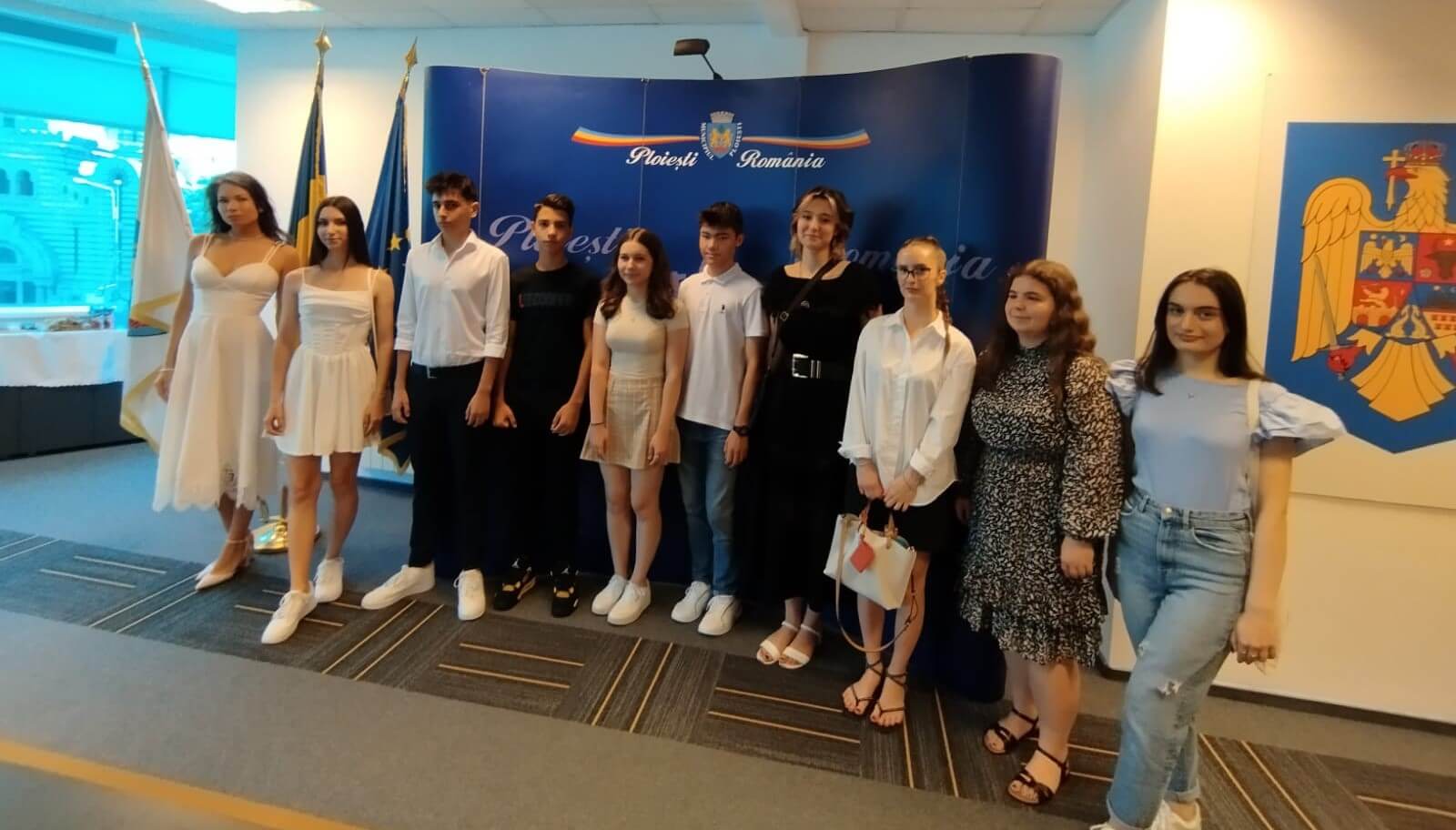 absolvenții cu media 10 premiere