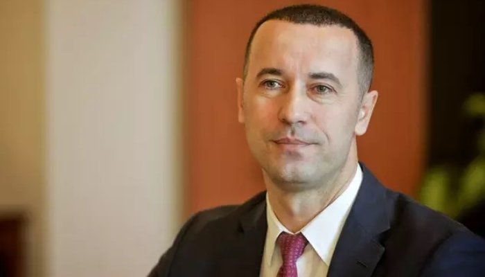 Iulian Dumitrescu