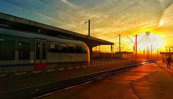 cfr călători trenurile soarelui