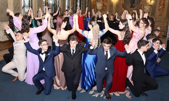 BALUL ABSOLVENȚILOR  PROMOȚIA 100 Colegiul Național Militar „Dimitrie Cantemir” Breaza