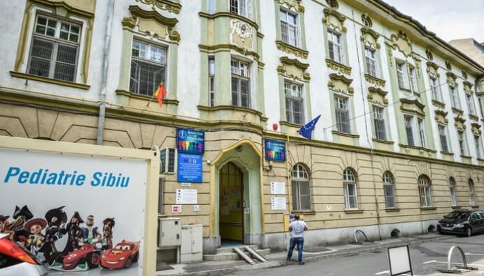 enetrocolită tabara hotel păltiniș