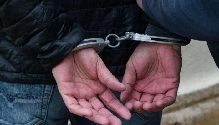 reținut pentru agresiune sexuală