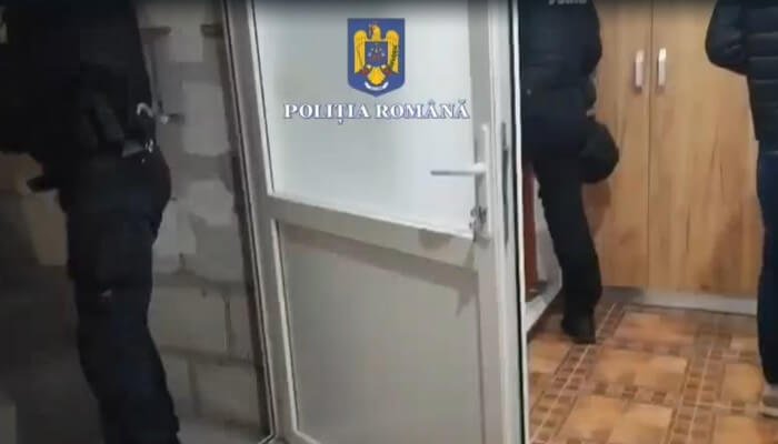 percheziții înșelăciune