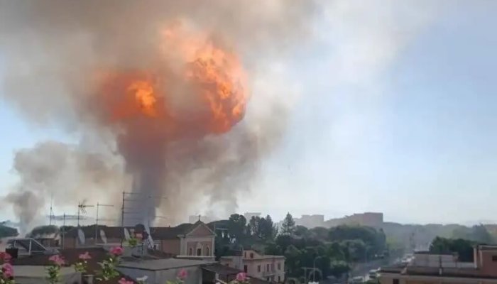 Roma explozie benzinărie