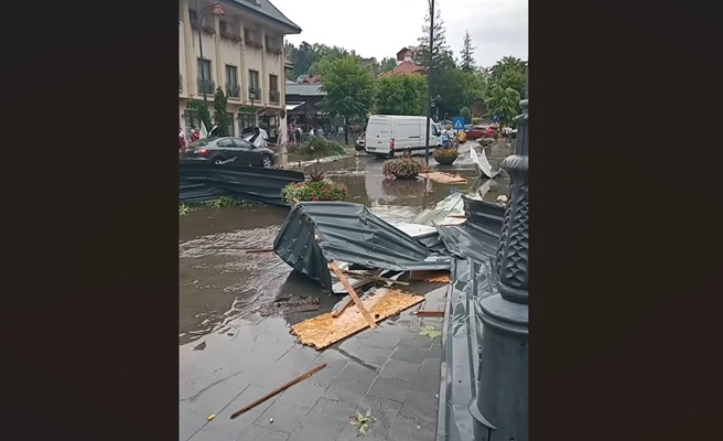 furtună sinaia 9 iulie pagube