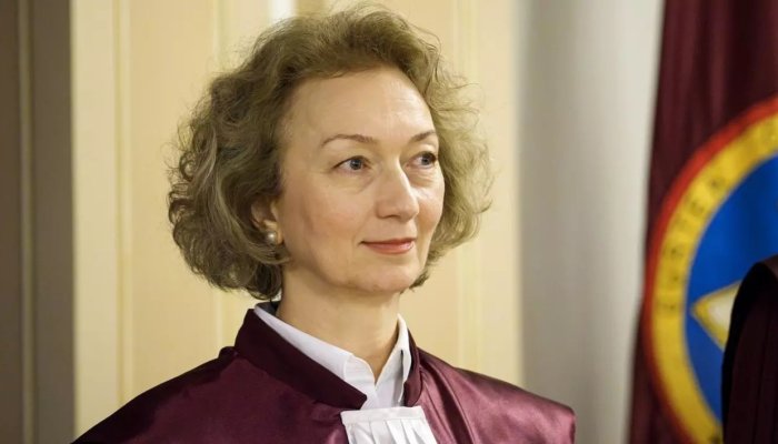 Simina Tănăsescu