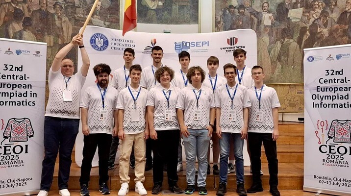 iulian arsenoiu medalie de argint informatică