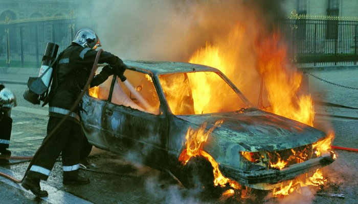 incendiu autoturism