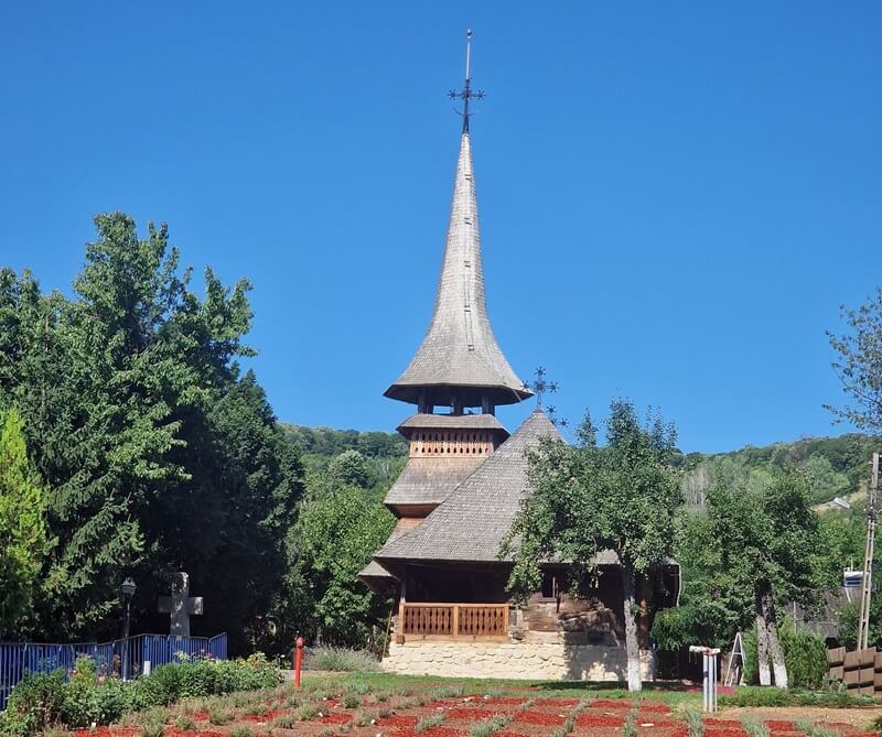 bisericuța călătoare urlați