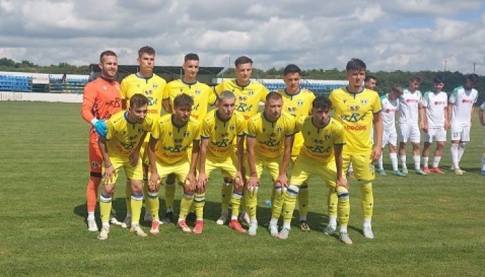 Petrolul 2 Amical