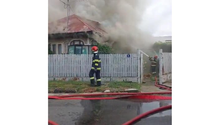 incendiu băicoi