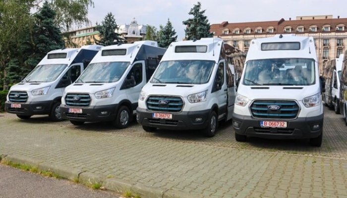 microbuze electrice