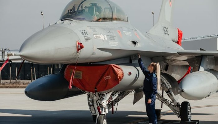 zboruri antrenament supersonic