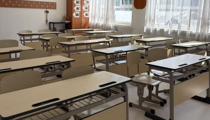 apă școli inchise cursuri online