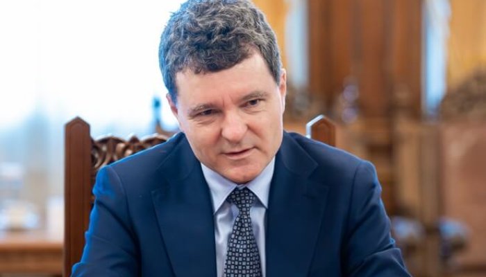 criză paltinu nicușor dan