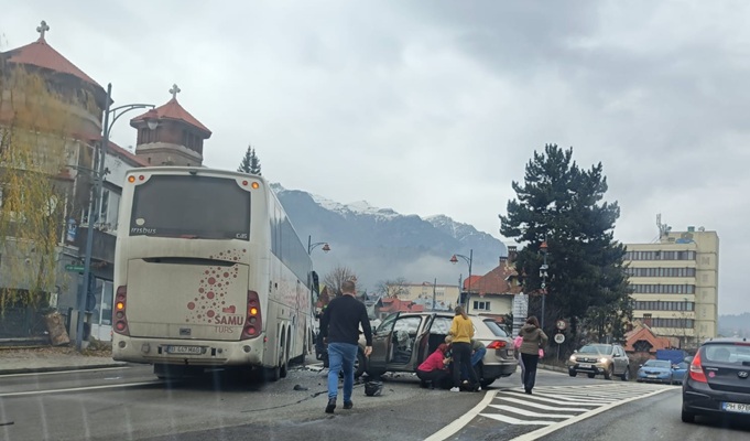 accident autocar dn1 sinaia