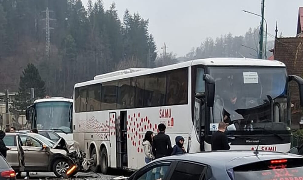 accident autocar dn1 sinaia