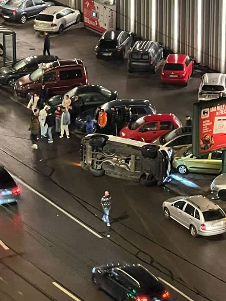 sofer răsturnat republicii