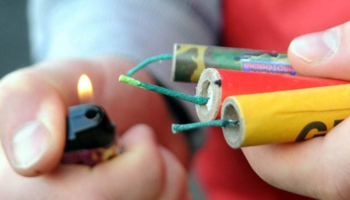 copii răniți petardă