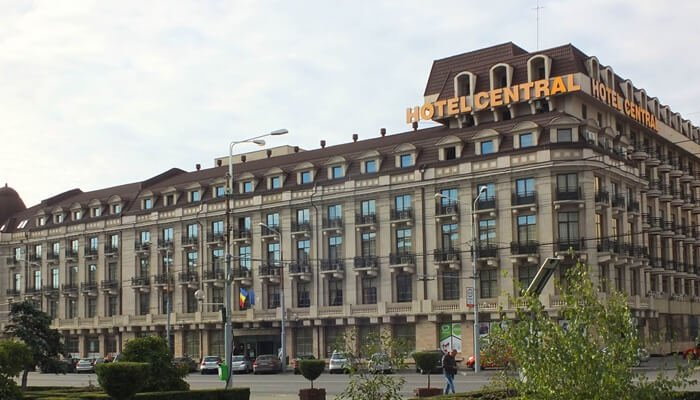 licitație hotel central