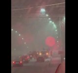 VIDEO 🎦 PLOIEȘTI. Mașini blocate pe podul de pe str. Mărășești, marți seară, în primele ore ale codului de ninsori