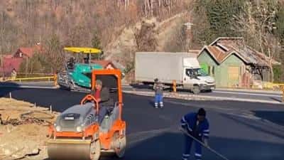 Giratoriu pe DN1, la intrarea în Sinaia. Vezi când ar putea fi gata lucrările!