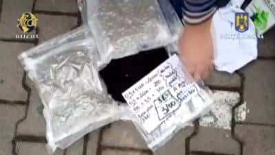 VIDEO Al doilea flagrant, în trei zile, în județul Prahova. Drogurile erau aduse din Spania