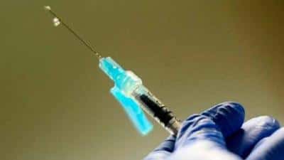 Italia recomandă administrarea celei de a patra doze de vaccin pentru Covid-19 persoanelor cu sistem imunitar compromis