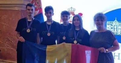 Două medalii de aur, trei de argint și una de bronz, pentru echipa CNILC - CJE Prahova, la Mathematical Grammar School Cup